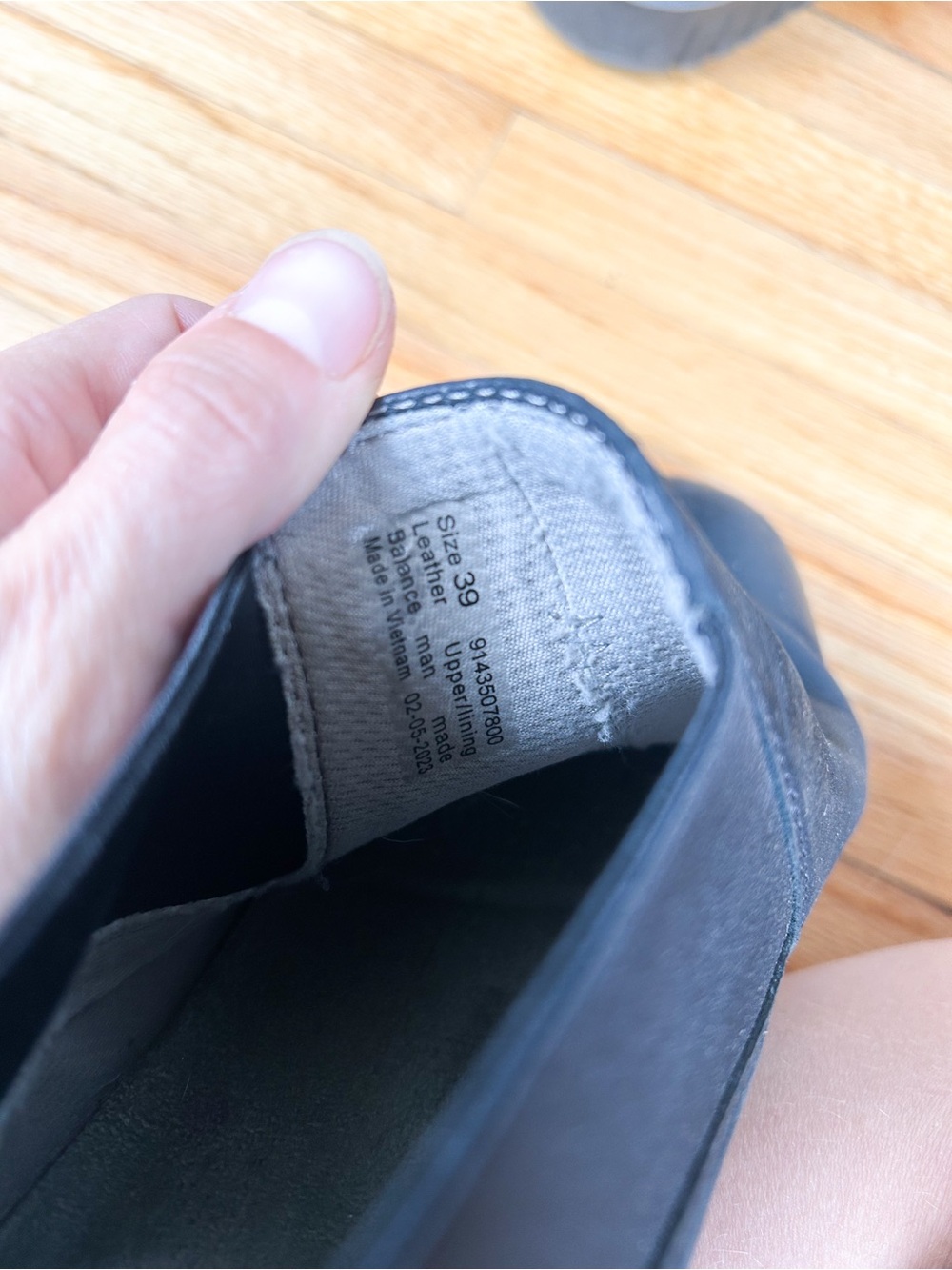 Dansko Louisa Leather Ankle Bootie - Picture 7 of 8